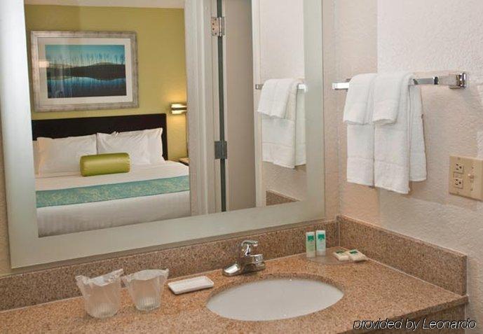 Springhill Suites Houston Hobby Airport Номер фото